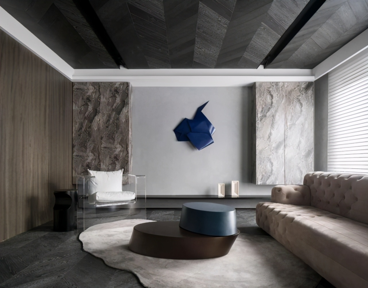 清水混凝土模板施工質(zhì)量如何控制？